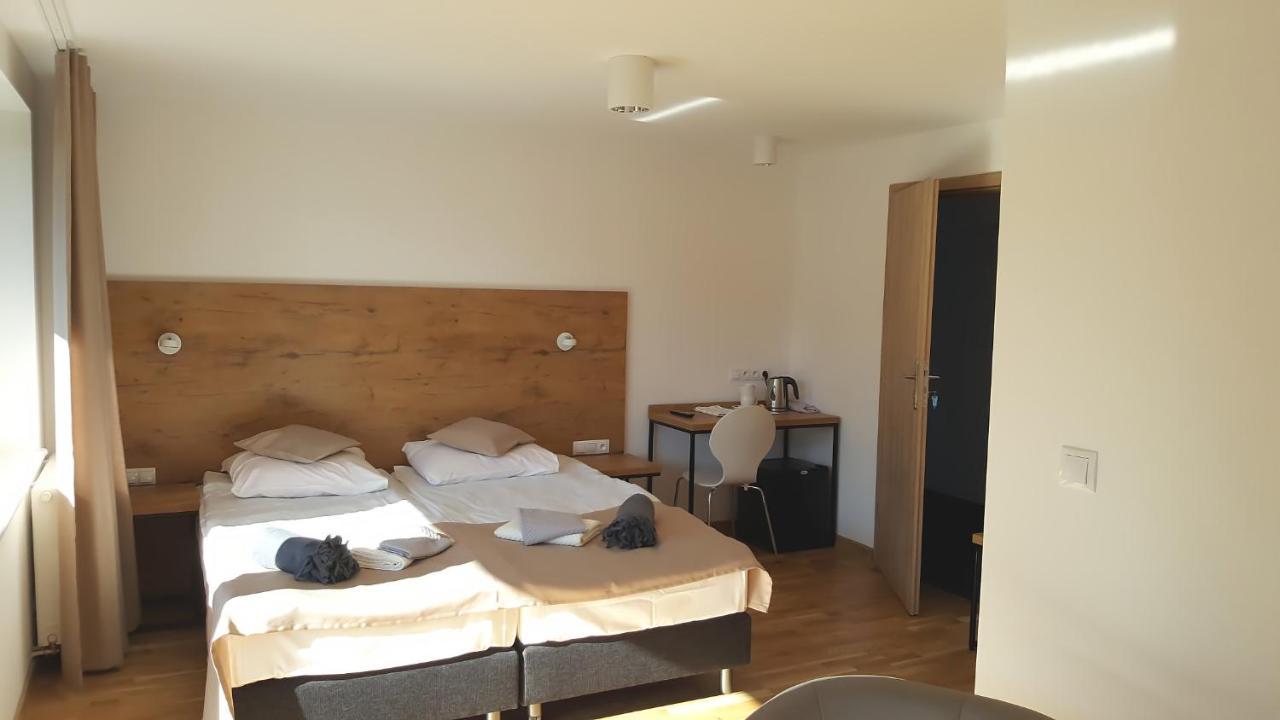 Wodnik Uslugi Hotelarskie, Apartamenty Rowy  Eksteriør bilde