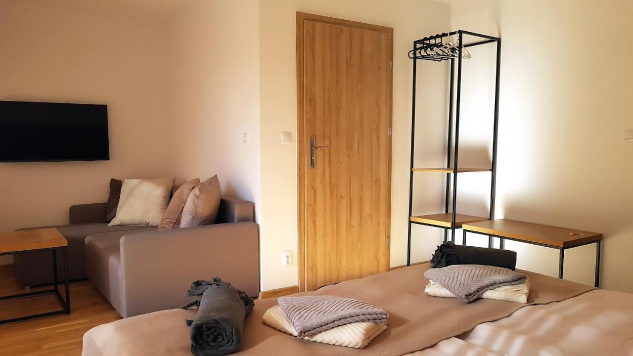 Wodnik Uslugi Hotelarskie, Apartamenty Rowy  Eksteriør bilde