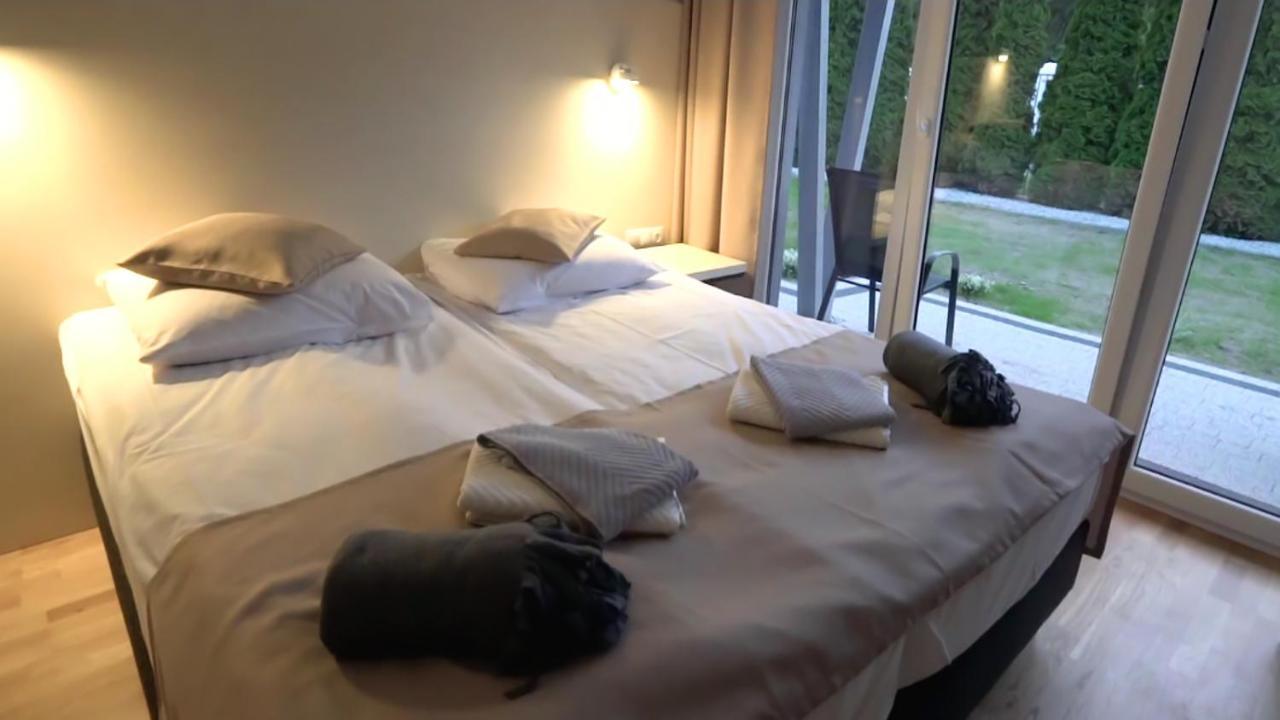 Wodnik Uslugi Hotelarskie, Apartamenty Rowy  Eksteriør bilde
